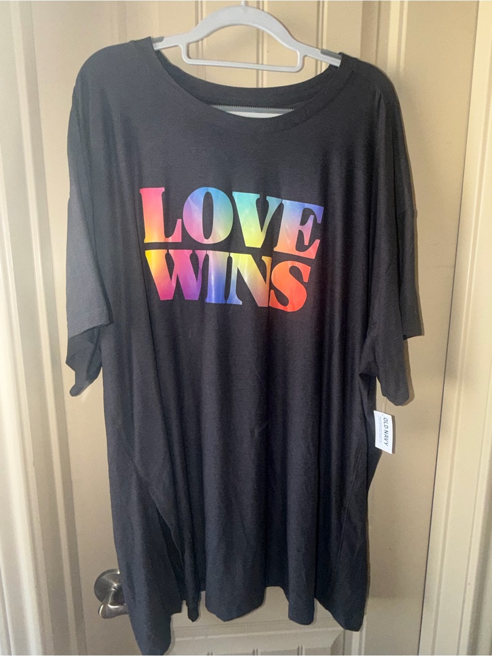 Old Navy Active Cloudmotion Tee - Rainbow "LOVE WINS" Graphic slit on one side
